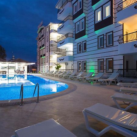 Yeni Astral Apart Hotel Side Esterno foto