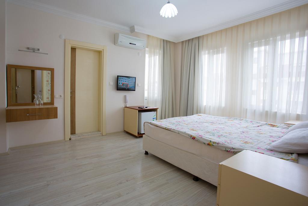 Yeni Astral Apart Hotel Side Camera foto